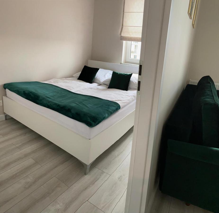 Green Apartment Sloneczne Tarasy Dziwnowek Bagian luar foto